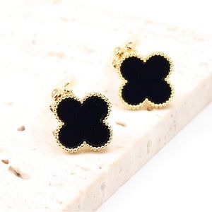 Flower Clover Gold Clip on Earrings - Brand New